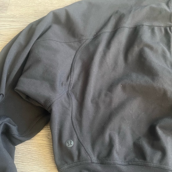 Lululemon ready to rulu 1/2 zip black size 6 - Picture 5 of 5